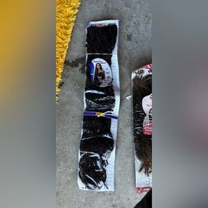 Shake N Go FreeTress Crochet Braids 3X Bona Loc 34 inch (1-pack, 4) - NEW